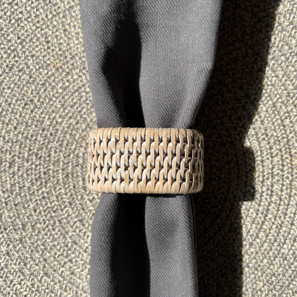Oblong Sea Grass Napkin Ring