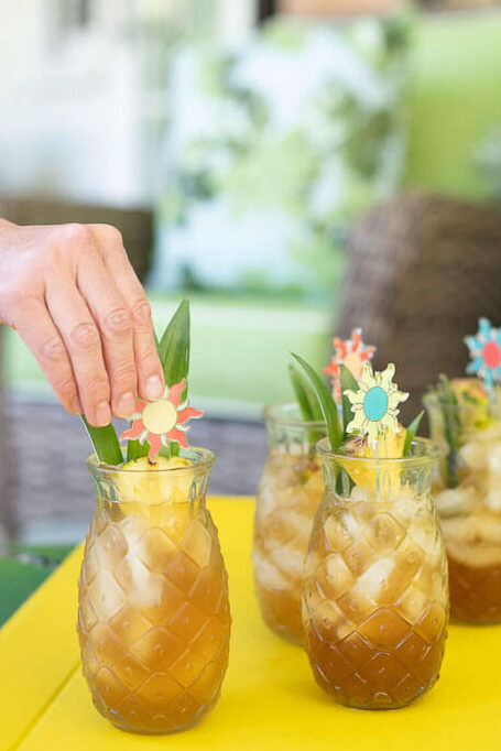 unique-pineapple-glasses-for-iced-tea-sun-cookery