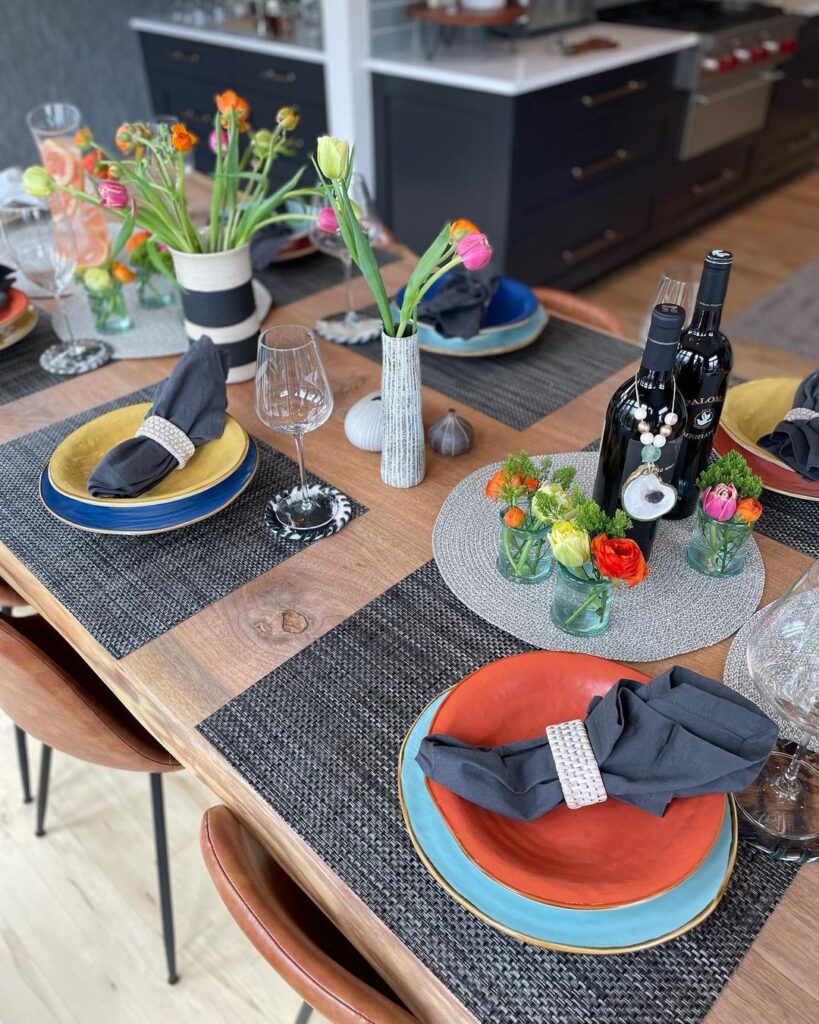 casual-modern-dinner-table-styling